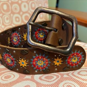 Lucky Brand Leather Belt with Embroidery size XS
